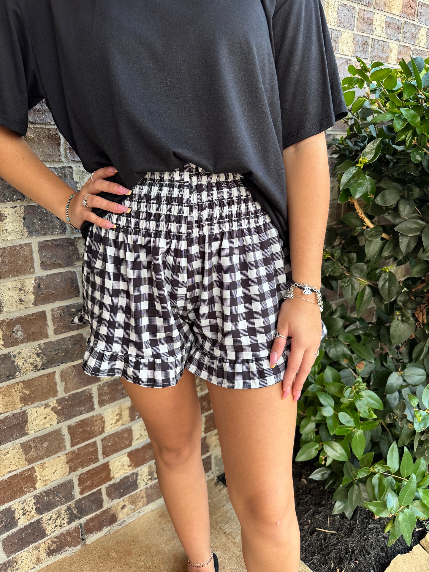 Sunny Strolls Shorts