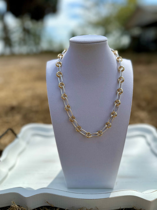 Jazzy 2-Toned Necklace