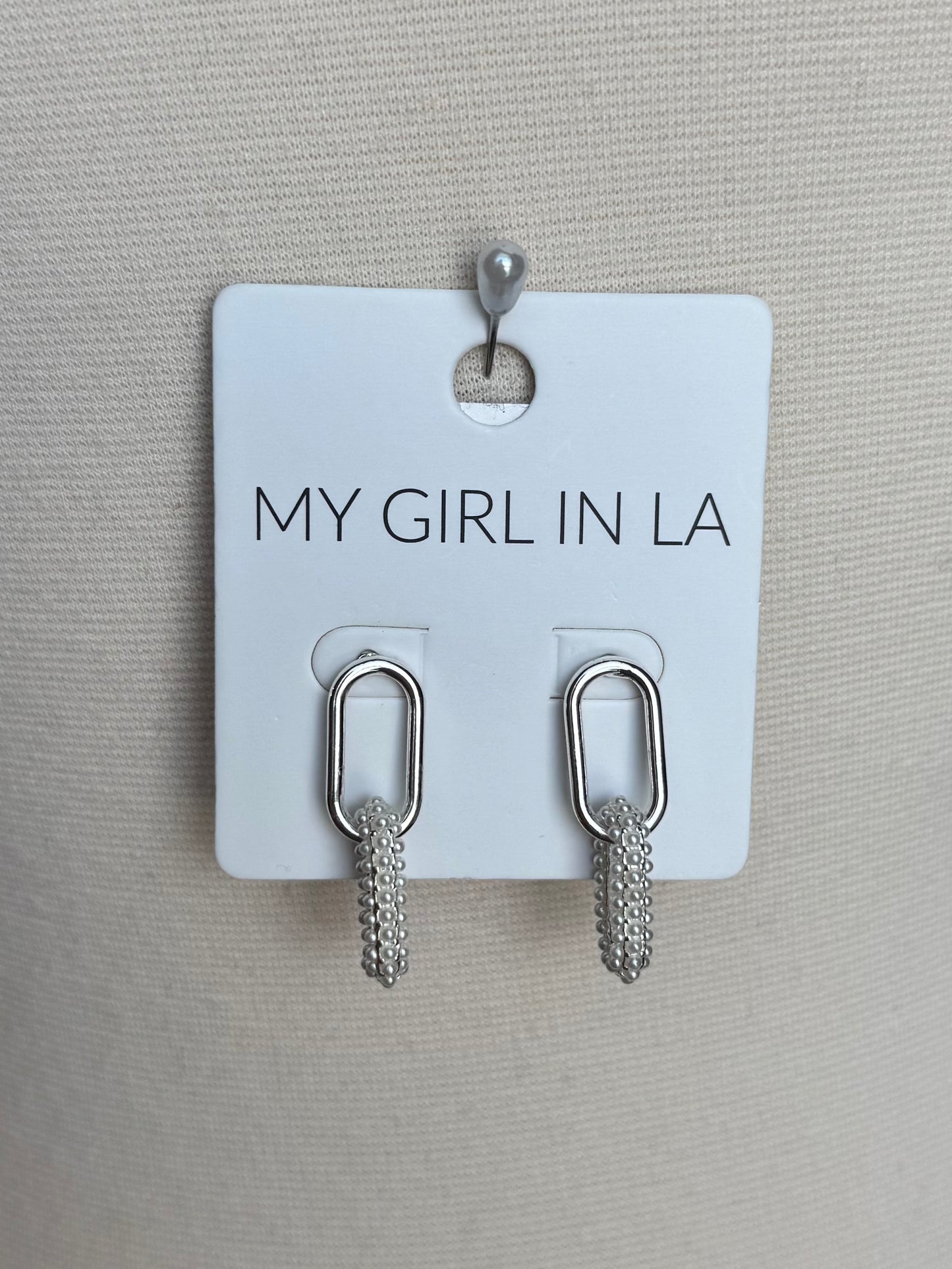 Venus Pearl Loop Earrings