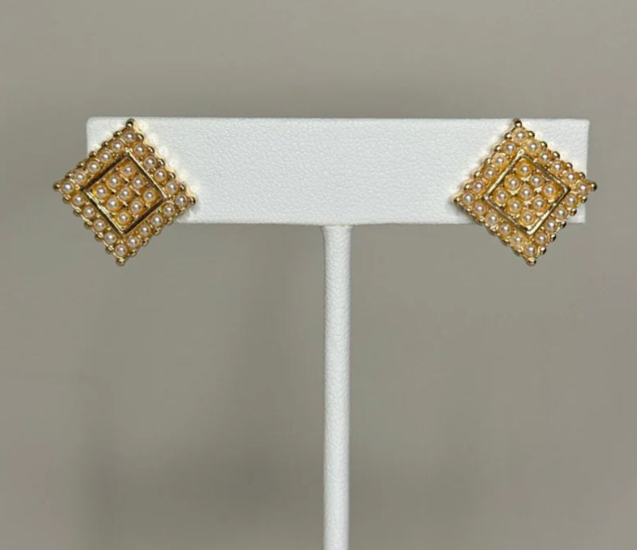 Pearl Pave Earring